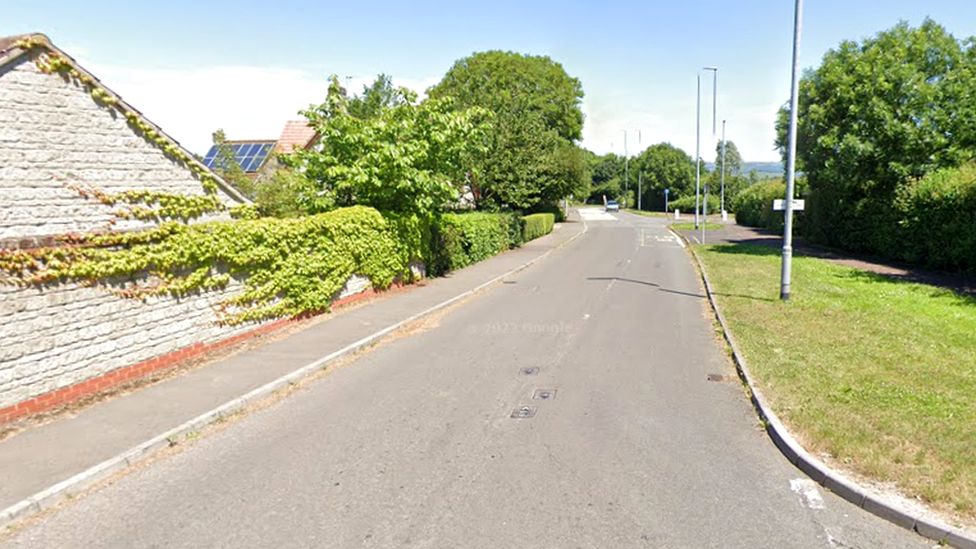 Police seeking Glastonbury driver after scooter rider hurt BBC News