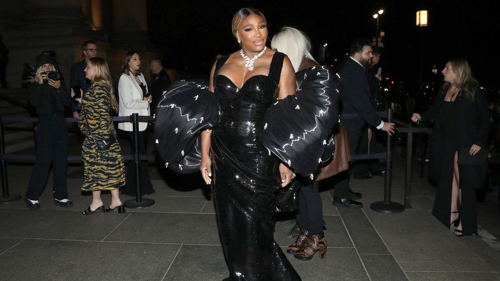 Serena Williams outside of the 2023 CFDA Awards in New York on 6 November