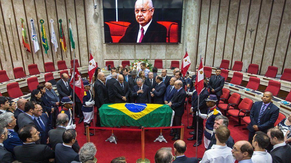President Temer (C) at the funeral of Teori Zavascki, the supreme court judge who once led Operation Car Wash