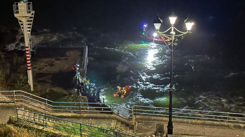 RNLI search off Plymouth Hoe