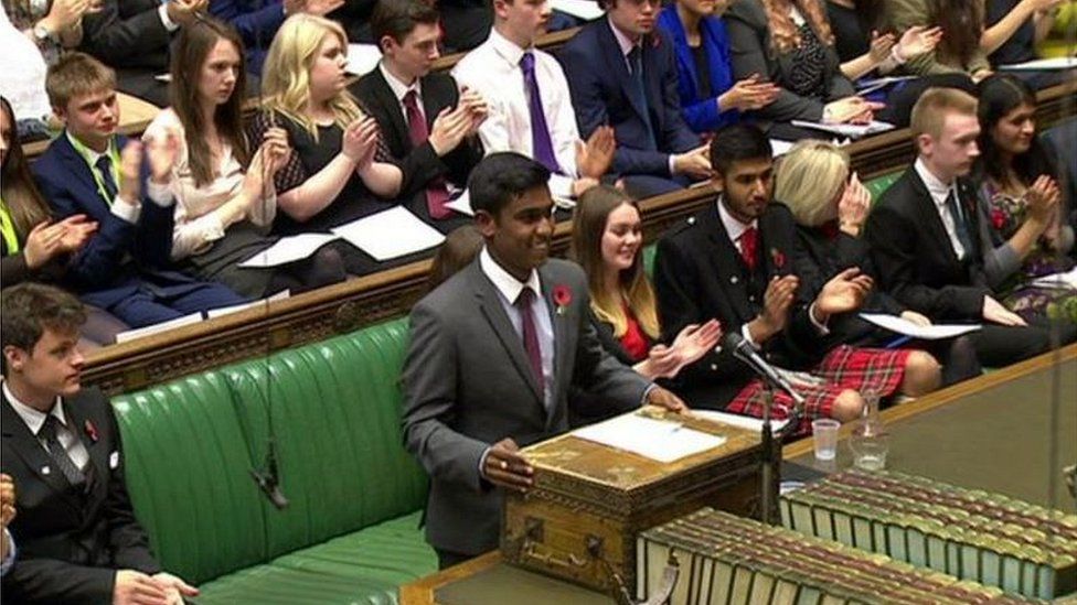 Delegates of the Youth Parliament during a Commons debate