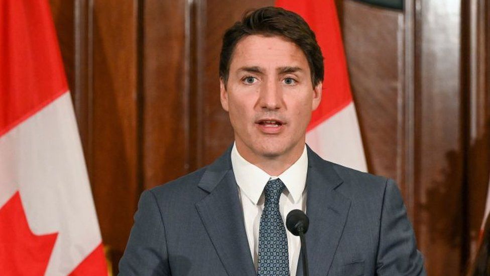 Canada's Prime Minister Justin Trudeau (L) speaks next to his International Trade Minister Mary Ng at a press conference during a stopover visit to Singapore on September 8, 2023. (Photo by Roslan RAHMAN / AFP) (Photo by ROSLAN RAHMAN/AFP via shabby graphics)