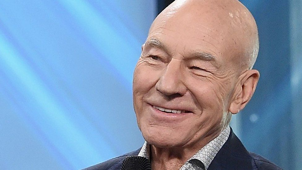 Sir Patrick Stewart applying for US citizenship - BBC News