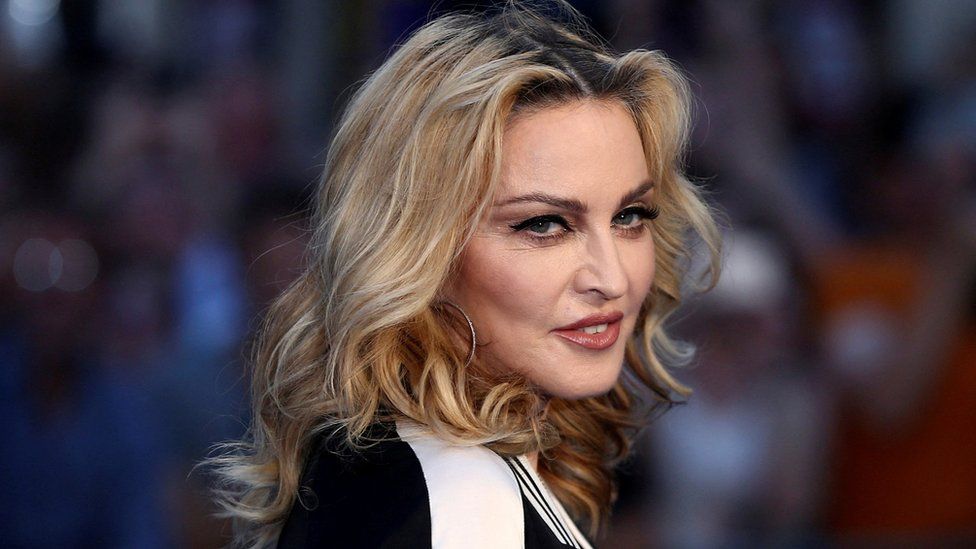 Madonna discharged from hospital after serious bacterial infection