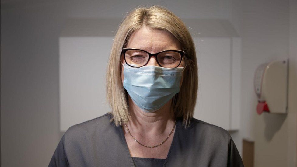 Covid 19 Vaccine Norfolk And Norwich Hospital Begins Giving Jabs c News