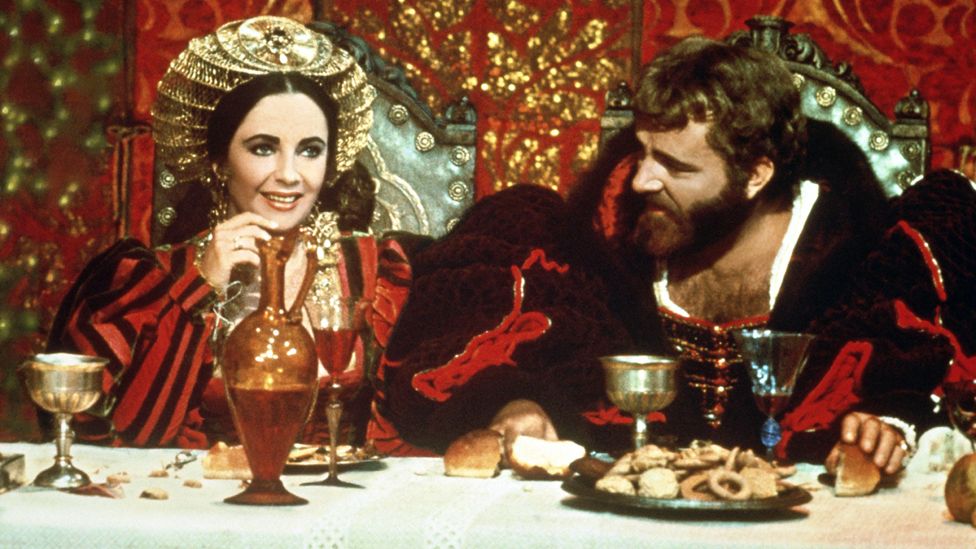 Richard Burton and Elizabeth Taylor in The Taming Of The Shrew