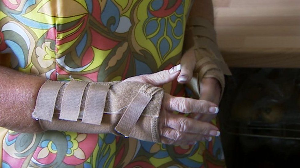 Yvonne Spencer's arm support