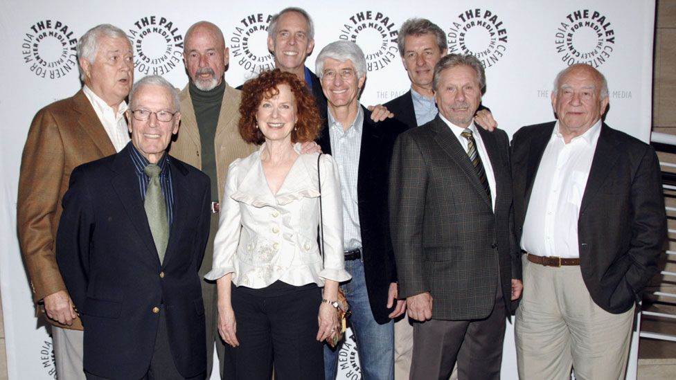 Gene Reynolds in 2007 and Ed Asner (far right) and other members of the Lou Grant team