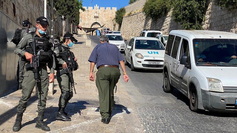 Israeli police patrol the area of Jerusalem where Iyad Halaq was shot dead (30 May 2020)
