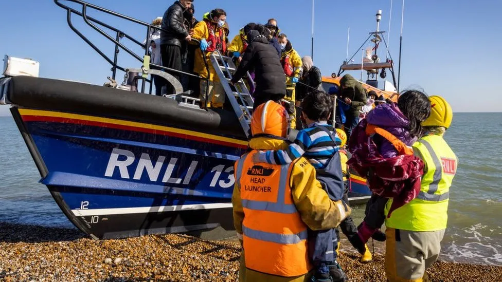 Plan for lifetime ban for Channel migrants is unworkable, say charities