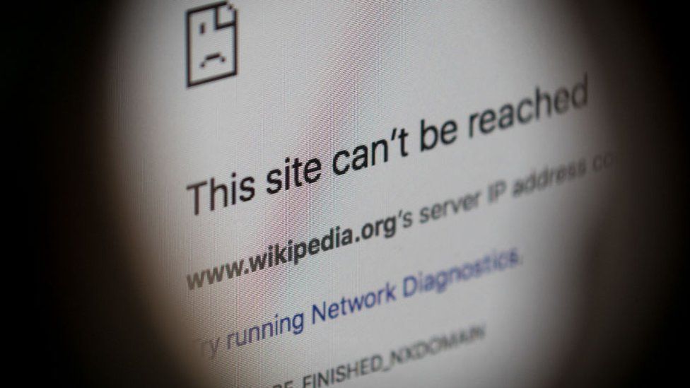 A screenshot warning that the site wikipedia.org cannot be reached