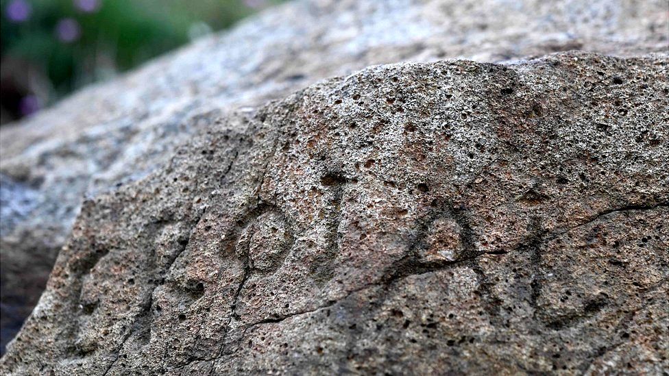 Mystery inscription on rock in the Brittany village of Plougastel-Daoulas, 7 May 19