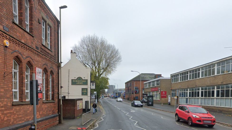 Leicester: Easter break roadworks planned on major city route - BBC News