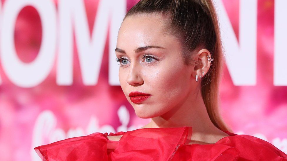 Radio 1's Big Weekend: Miley Cyrus, Little Mix and Zara Larsson ...