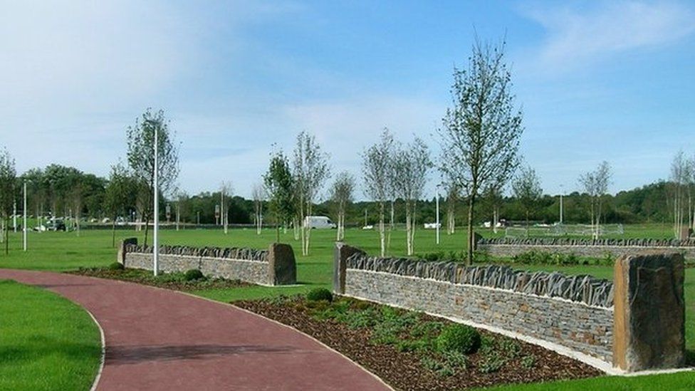 New parcel delivery depot to create 146 jobs in Swansea BBC News