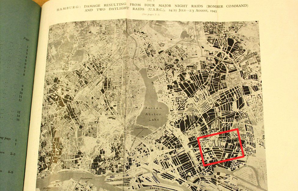 Annotated Hamburg bomb damage map