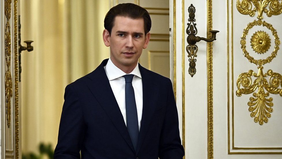 Austrian Chancellor Sebastian Kurz arrives to announce his resignation during a press conference at the Chancellery in Vienna, Austria, 09 October 2021
