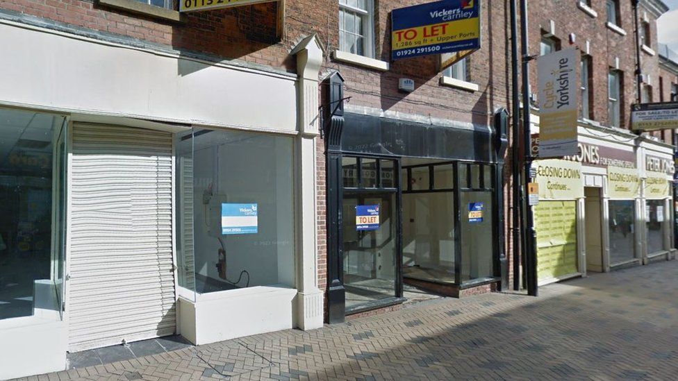 Wakefield businesses offered up to £12,000 for shop makeover BBC News