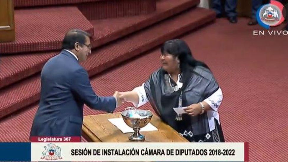 Emilia Nuyado casts her vote in the Chamber of Deputies in Chile