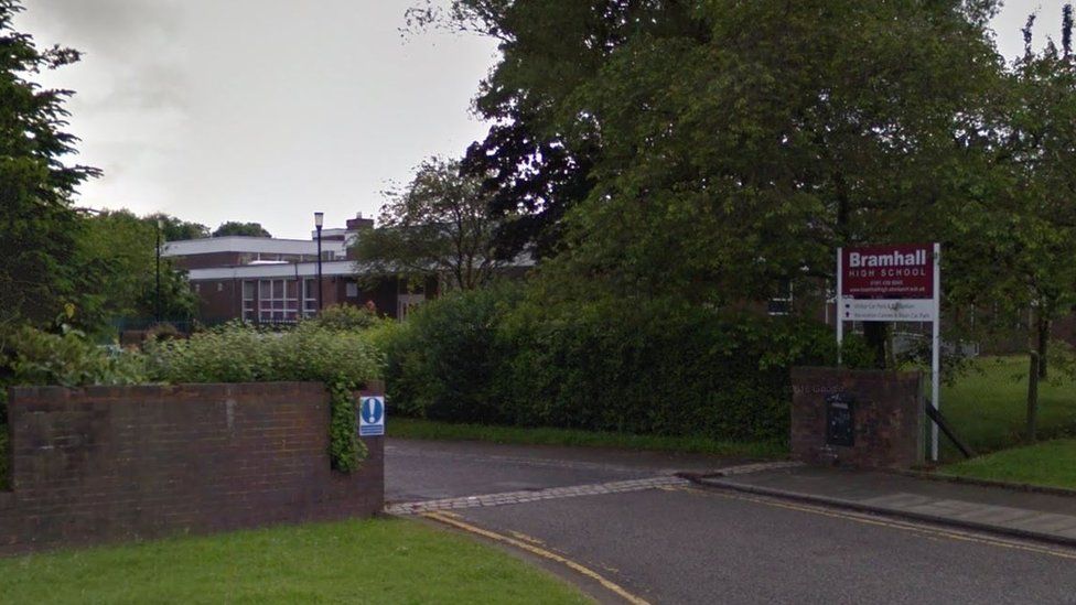 Flu outbreak closes Stockport high school for five days BBC News