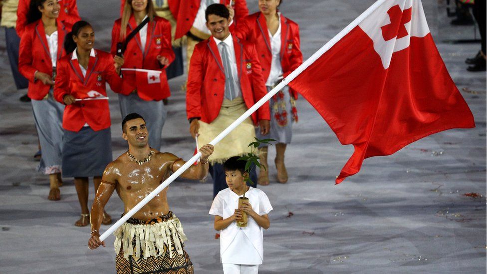 Pita Nikolas Aufatofua of Tonga carries the flag during the Opening Ceremony of the Rio 2016 Olympic Games at Maracana Stadium (August 5, 2016)