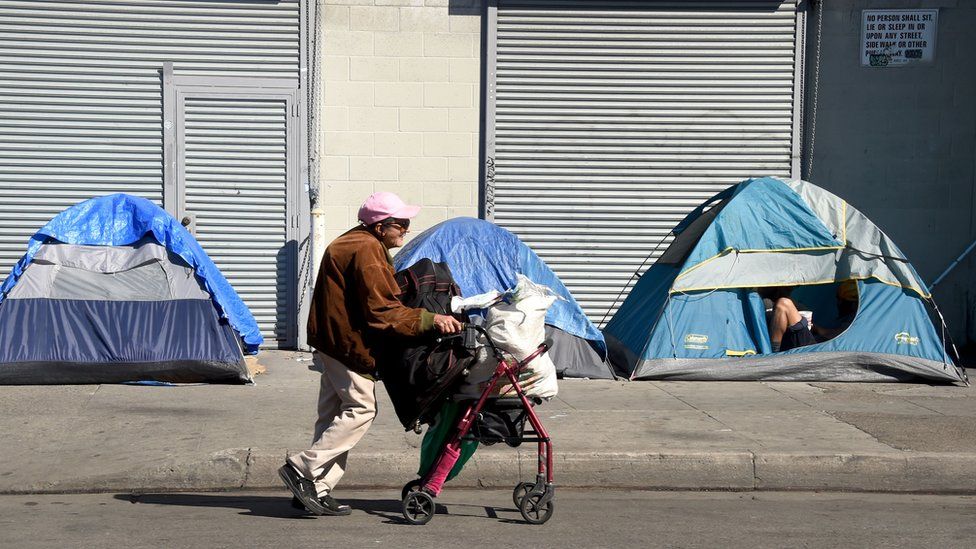 Homeless people in tents in Los Angeles, February 2016