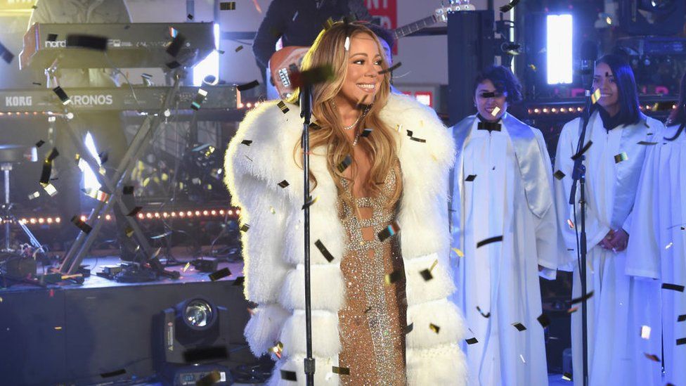 Mariah Carey opens up about her battle with bipolar disorder BBC News