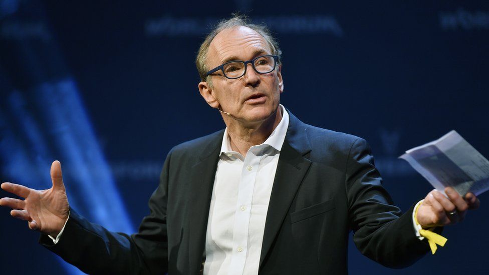 World web creator Tim Berners-Lee targets fake news - BBC News