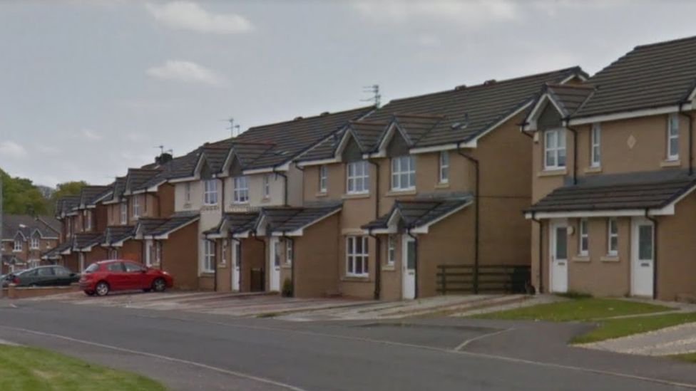 Woman, 84, attacked and robbed by three men in Castlemilk home BBC News