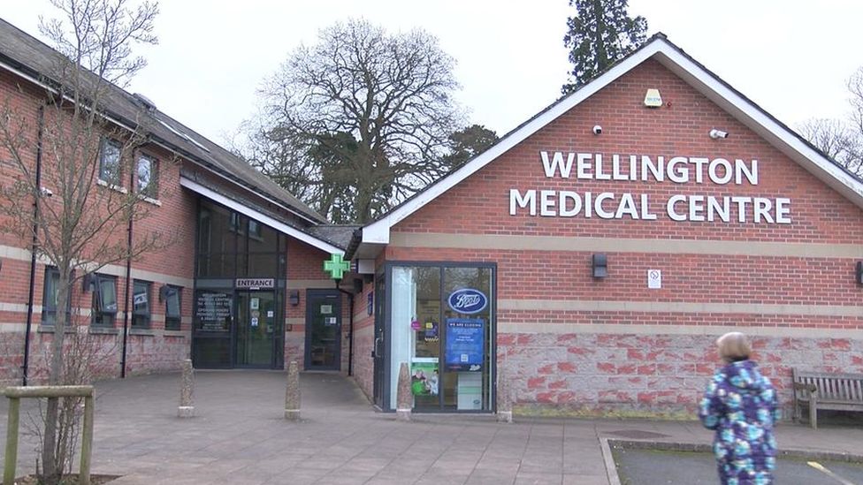 Picture of building saying 'Wellington Medical Centre'