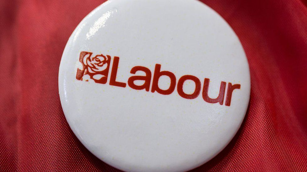 Labour badge