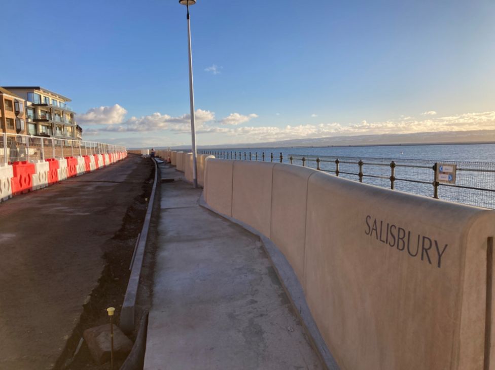 Extra £4.4m approved for West Kirby sea wall BBC News