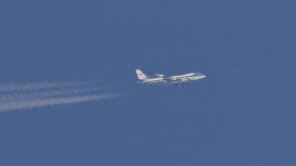 Air Force One seen over Sheffield on 