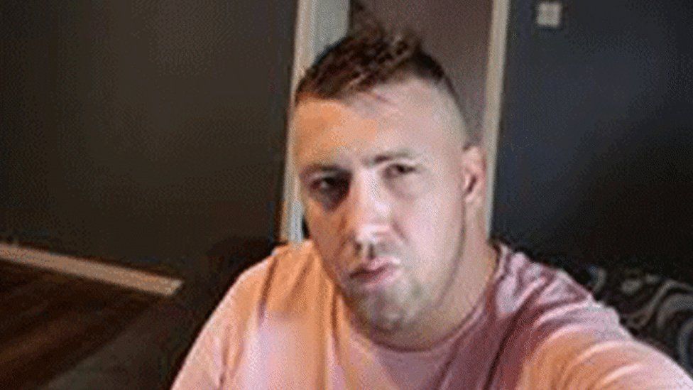 'Bow and arrow' killer admits fatal stabbing in Dundee BBC News