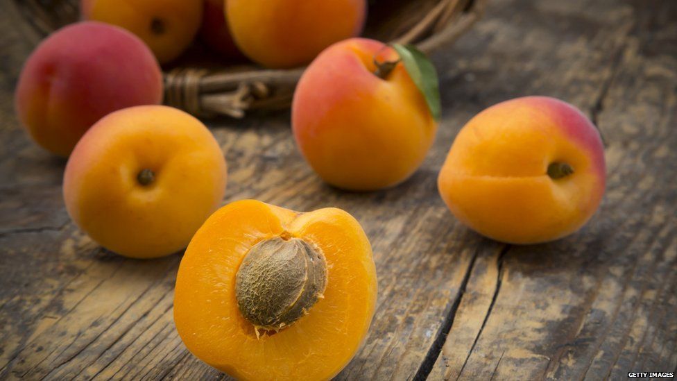 apricots cut in half