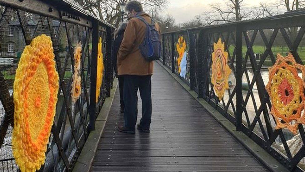 Artwork on bridge