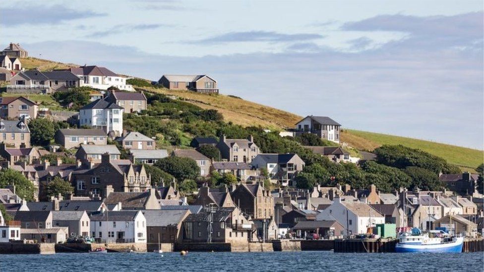 Funding to fight scams costing £2.5m in Orkney islands - BBC News