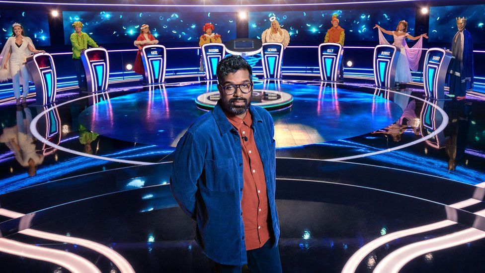 Romesh Ranganathan with contestants on the set of Weakest Link