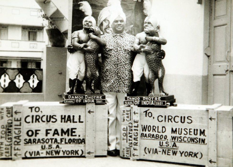 Damoo at the International Circus Hall of Fame