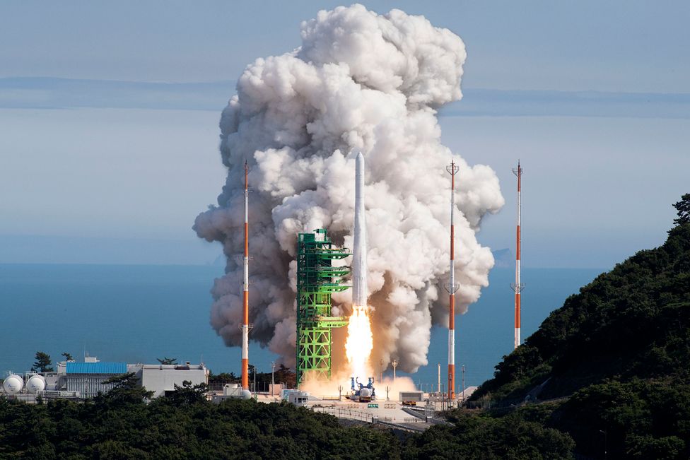 Handout image provided by Korea Aerospace Research Institute, a space rocket Nuri (KSLV-Ⅱ) taking off from its launch pad at the Naro Space Center on June 21, 2022 in UGoheung-gun, South Korea.