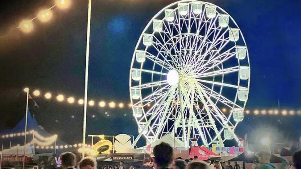 Eastleigh Christmas lights switchon cancelled due to weather BBC News