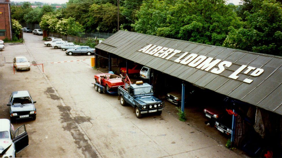 Derby scrapyard Albert Looms to close after more than a century - BBC News