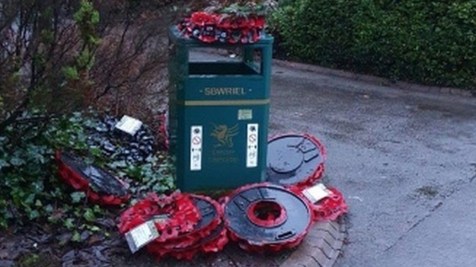 Wreaths on the bin