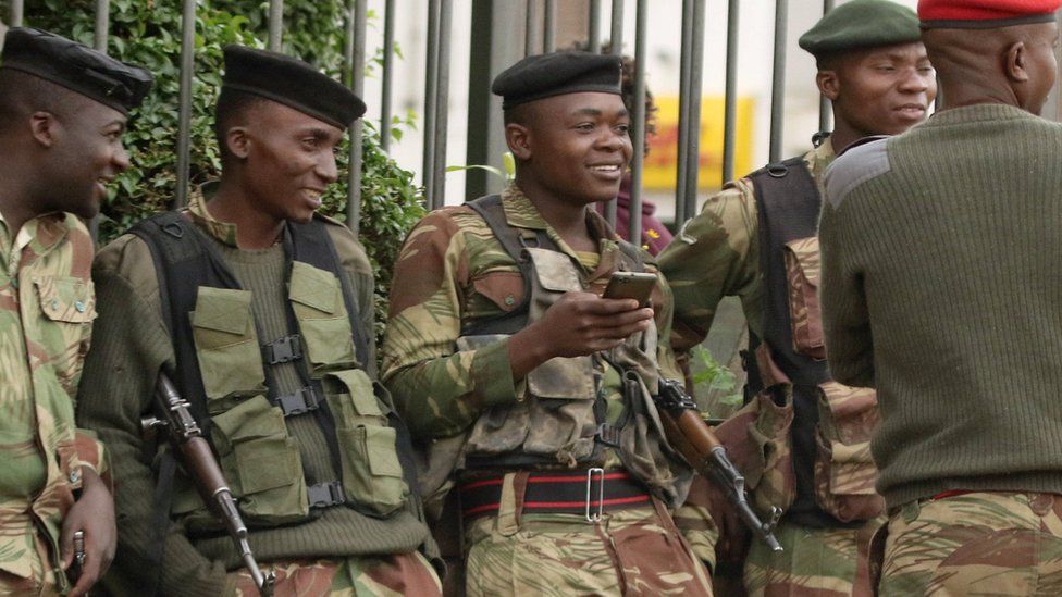 Soldiers are seen on the street in central Harare, Zimbabwe, 16 November 2017