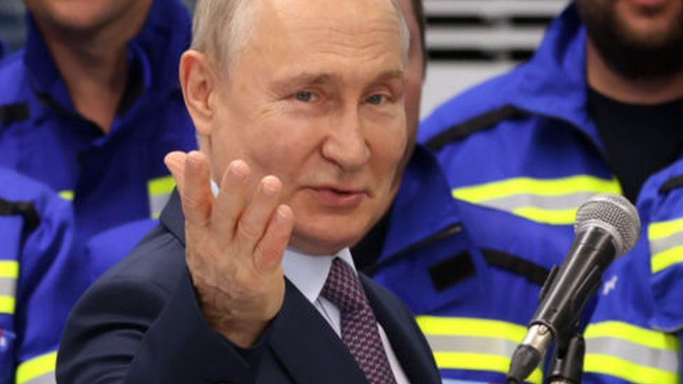 ussian President Vladimir Putin (C) gestures during an opening ceremony of a gravity-type base for natural gas liquefaction at the Novatek-Murmansk's Offshore Superfacility Constrution Center for the construction of large-tonnage offshore stuctures (CSMCS) of Novatek company on July 20, 2023 in the villiage of Belokamenka outside Murmank, Russia.