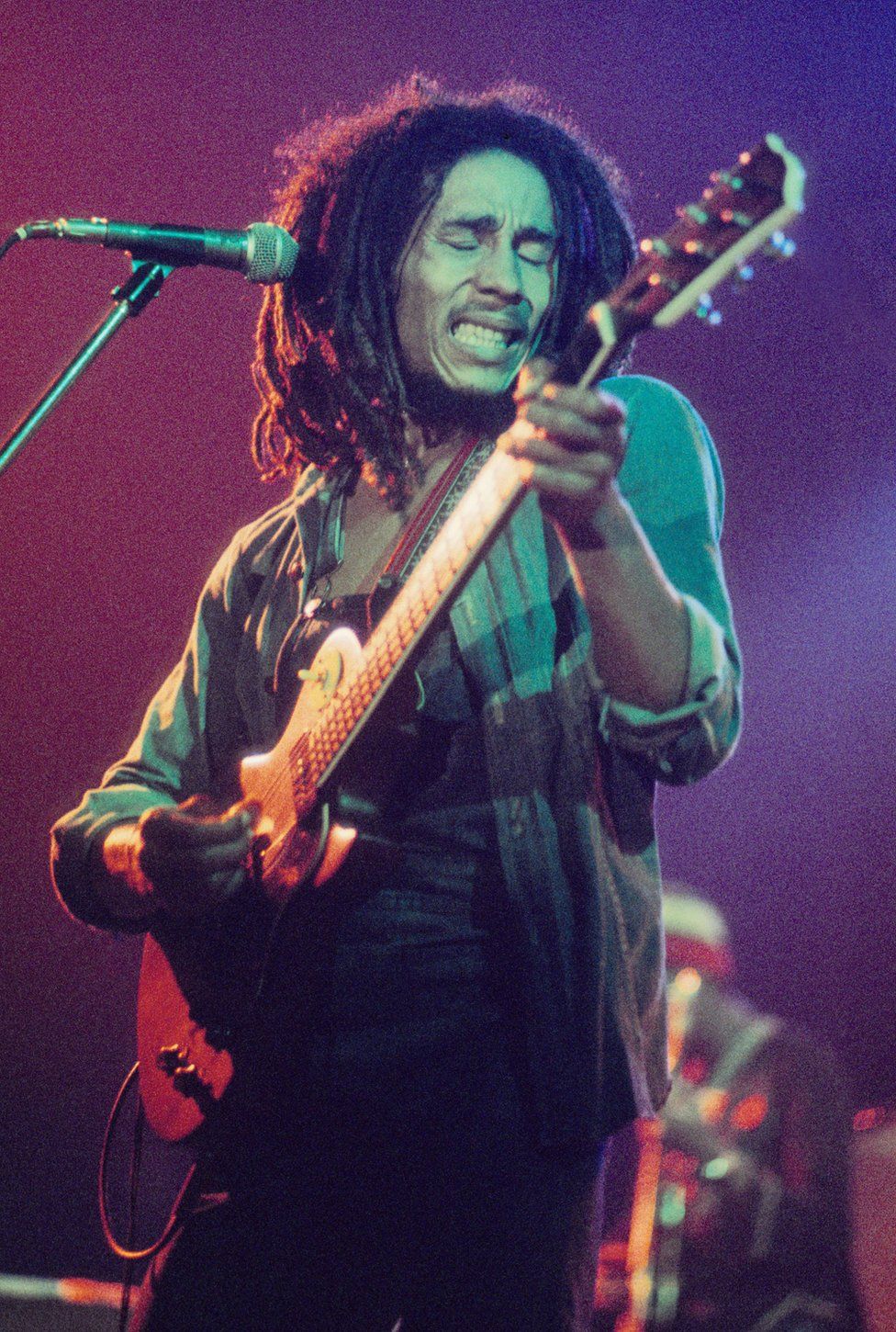 Bob Marley: 40th anniversary of the music pioneer's death - BBC News