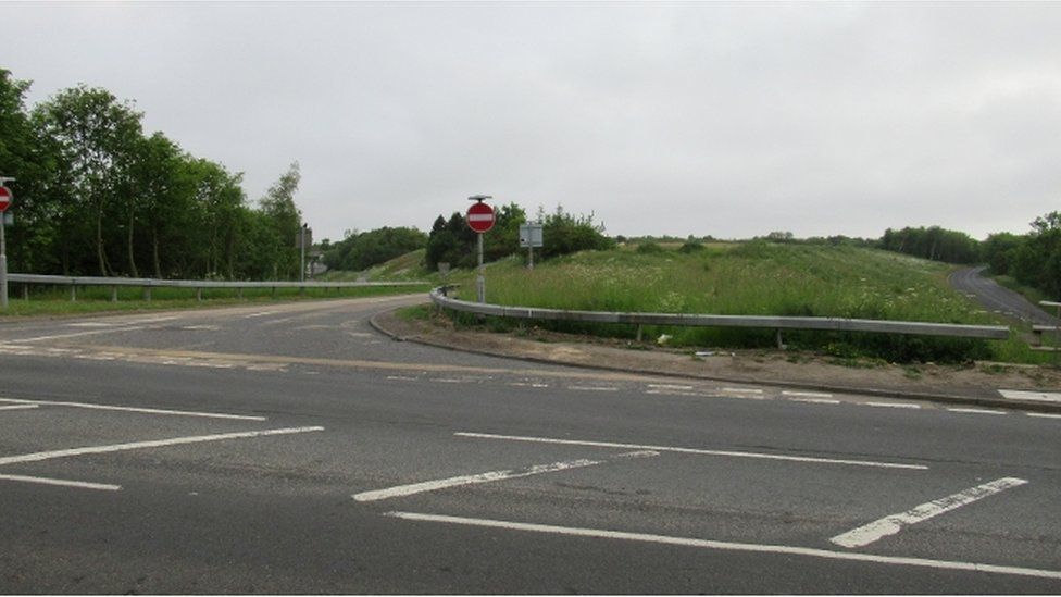 View of the A19 southbound off-slip at Seaton Lane looking north from the B1404, Seaton Lane.