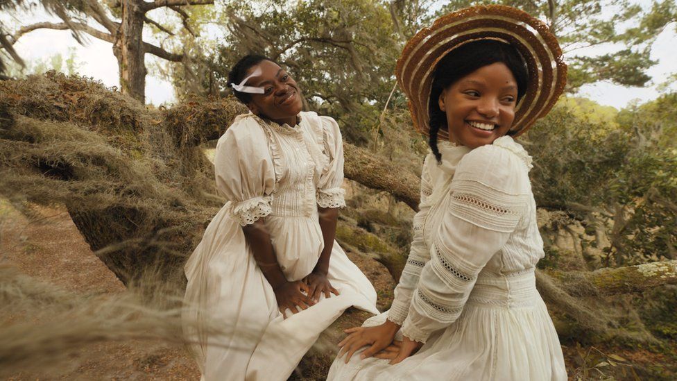 Phylicia Pearl Mpasi and Halle Bailey in the Color Purple
