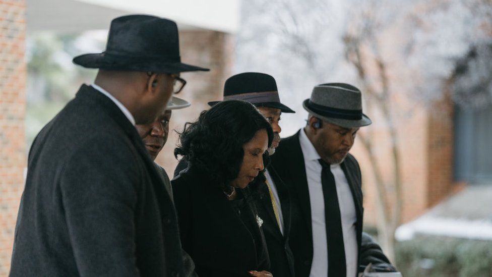 Tyre Nichols's family arrives at the funeral