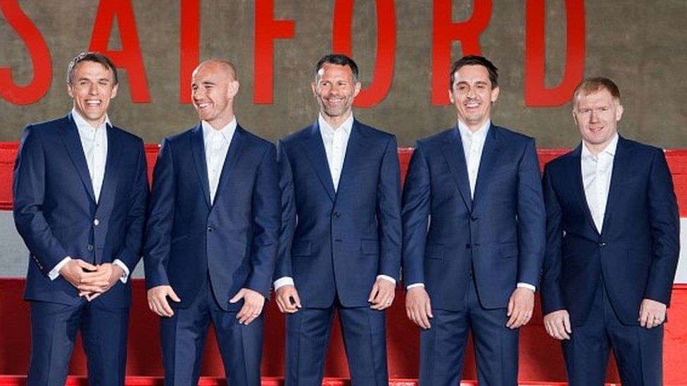 Phil Neville, Nicky Butt, Ryan Giggs, Gary Neville and Paul Scholes